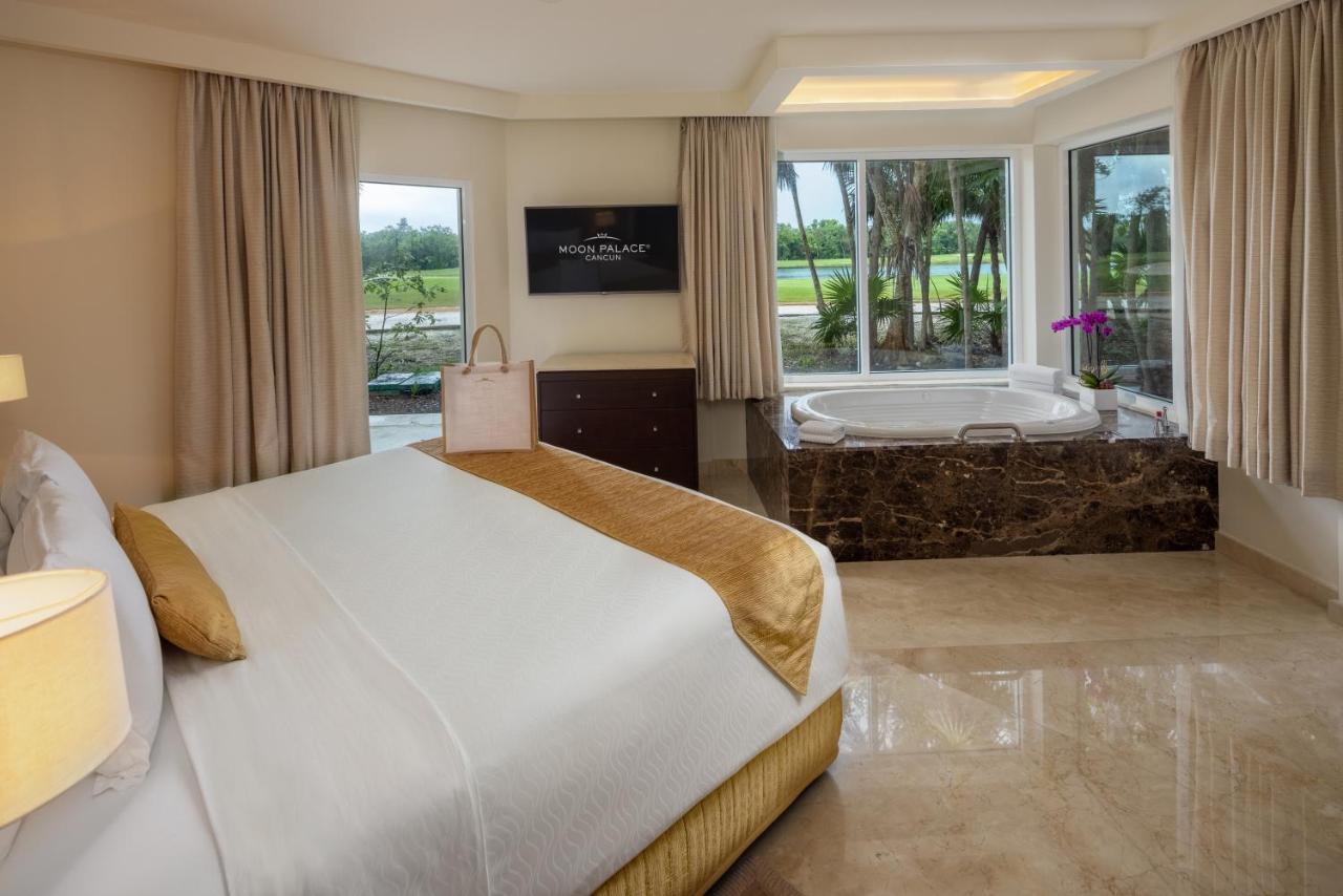 Suite Presidencial Superior de 2 dormitorios con vistas al campo de golf - Niños y adolescentes gratis