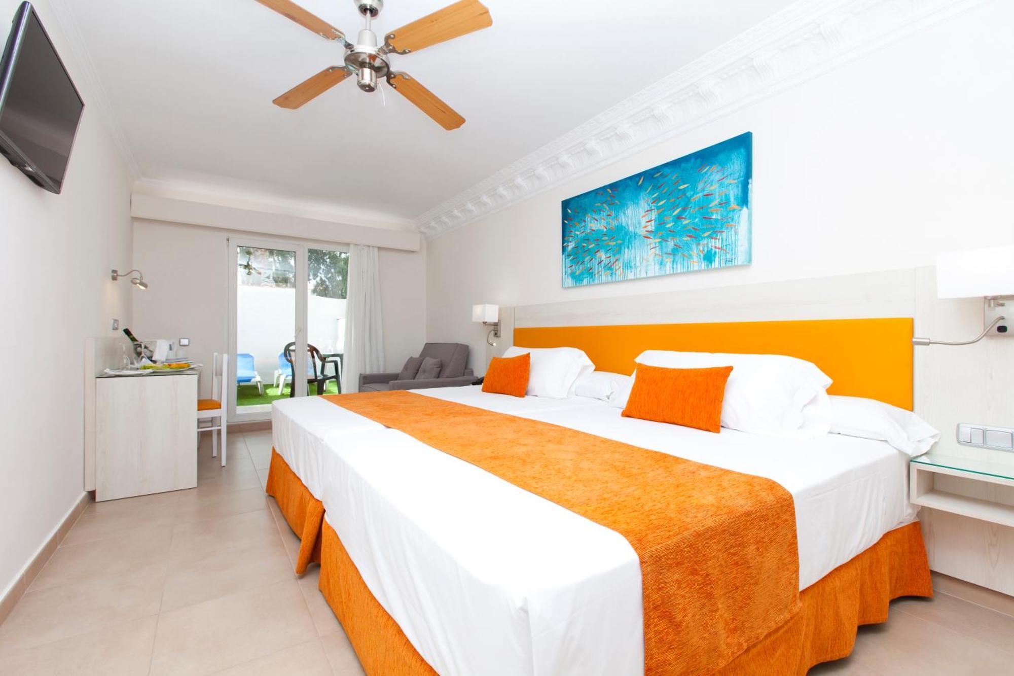 Superior Twin Room Garden View