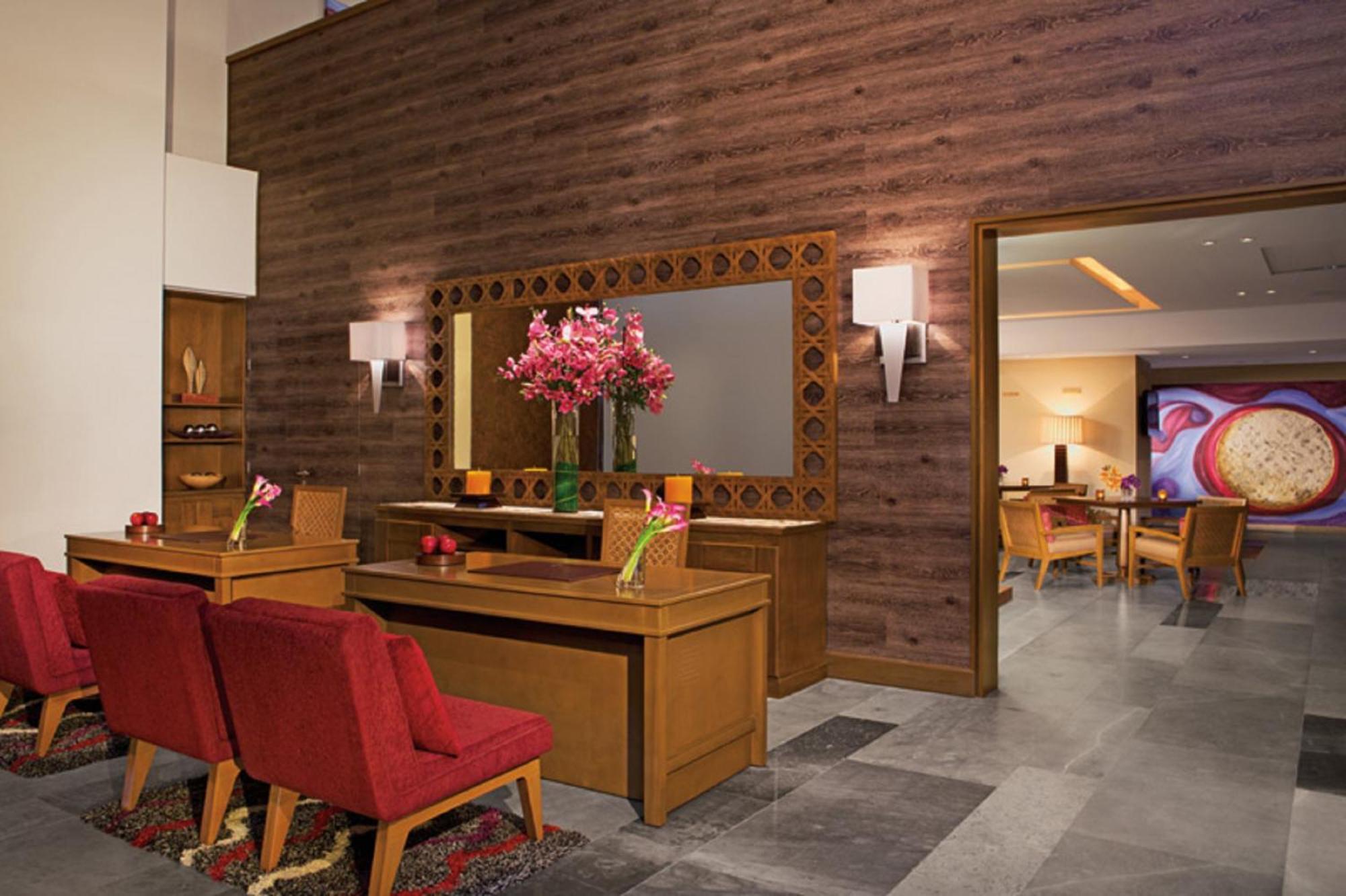 Preferred Club Junior Suite Ocean View Two Double Beds