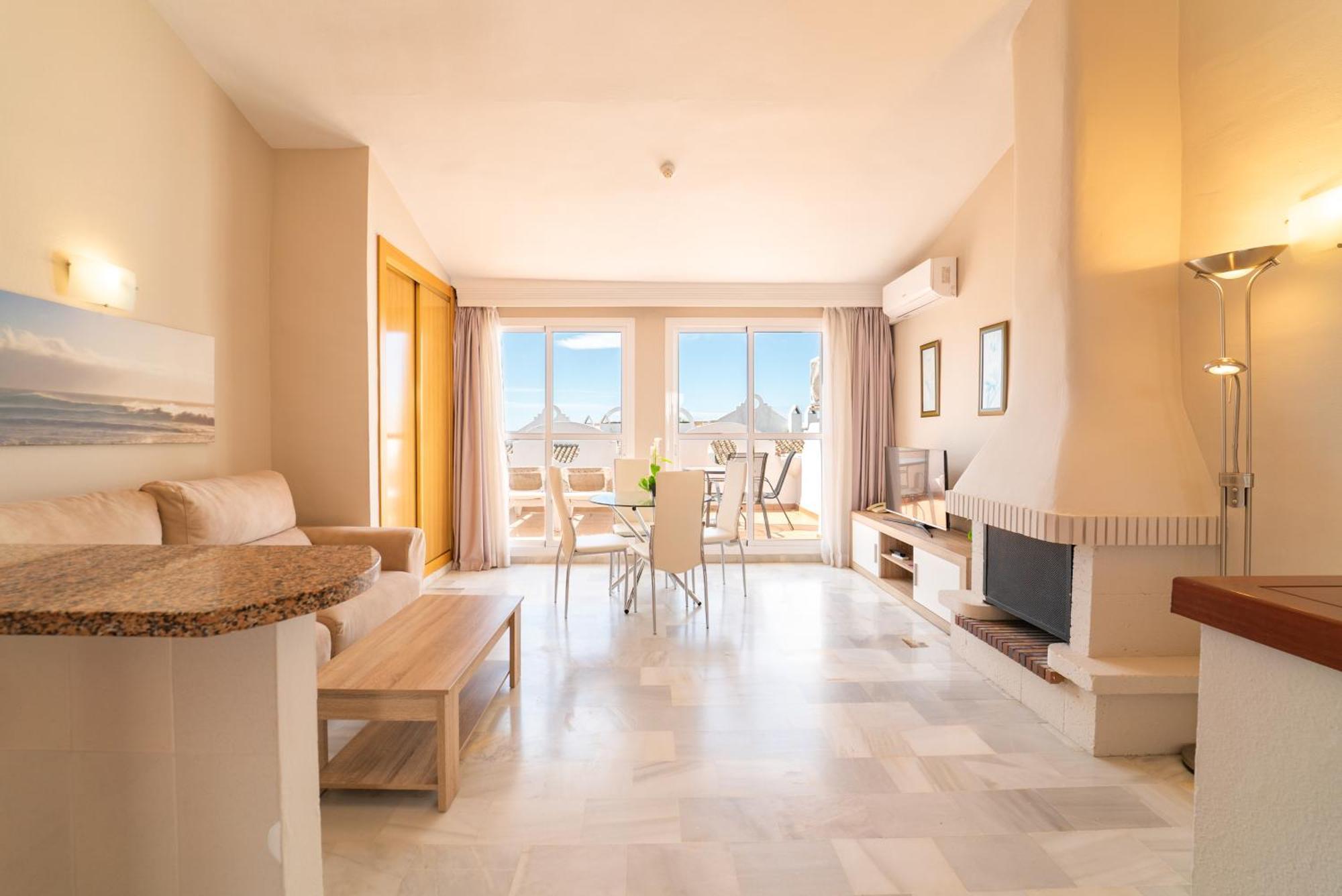 Apartamento de 1 dormitorio con terraza