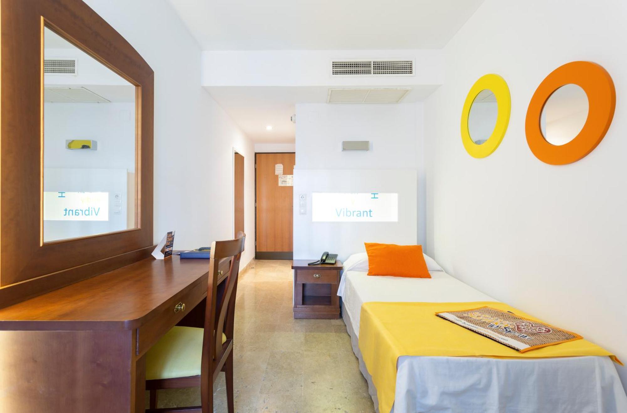 Single Room,1272691684:JPEG