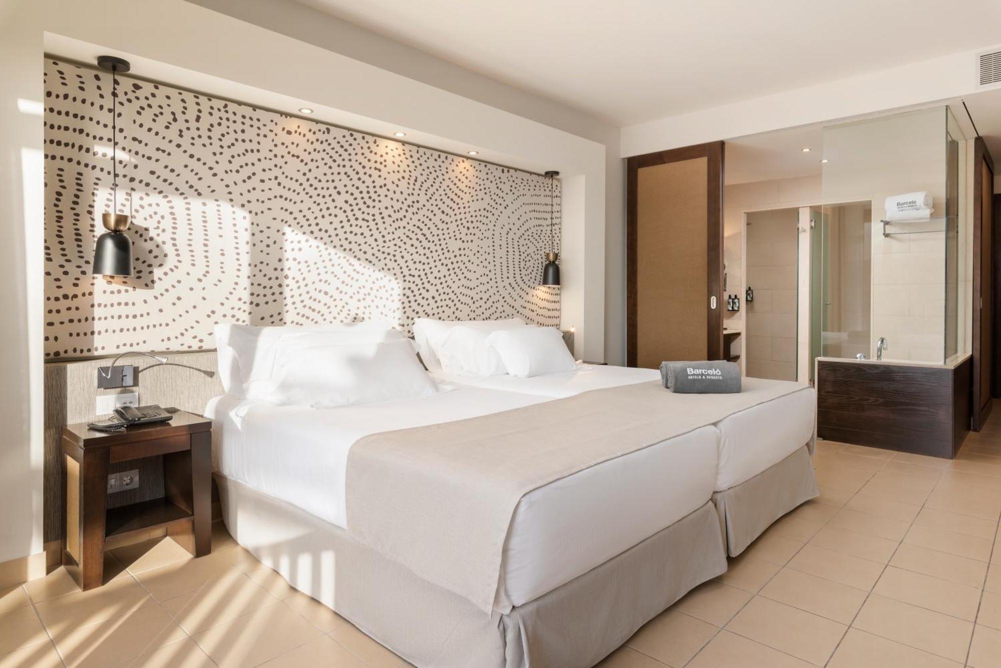 Double Room Side Sea View