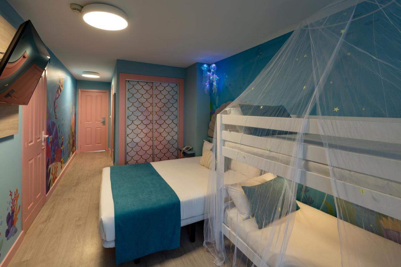 Quadruple Room Disability Access,1498604710:JPEG