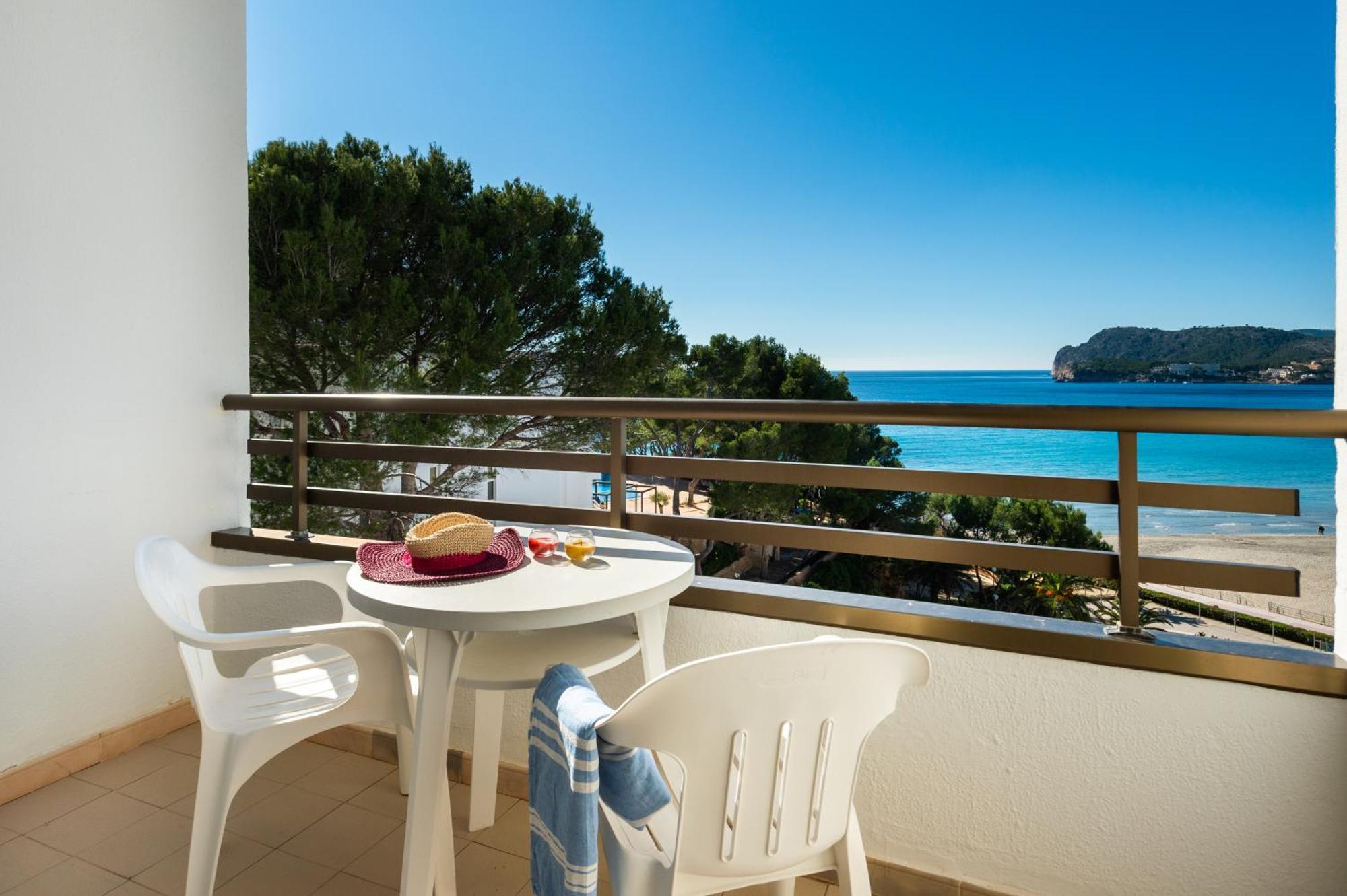 Habitación Doble con vistas laterales al mar - 2 camas