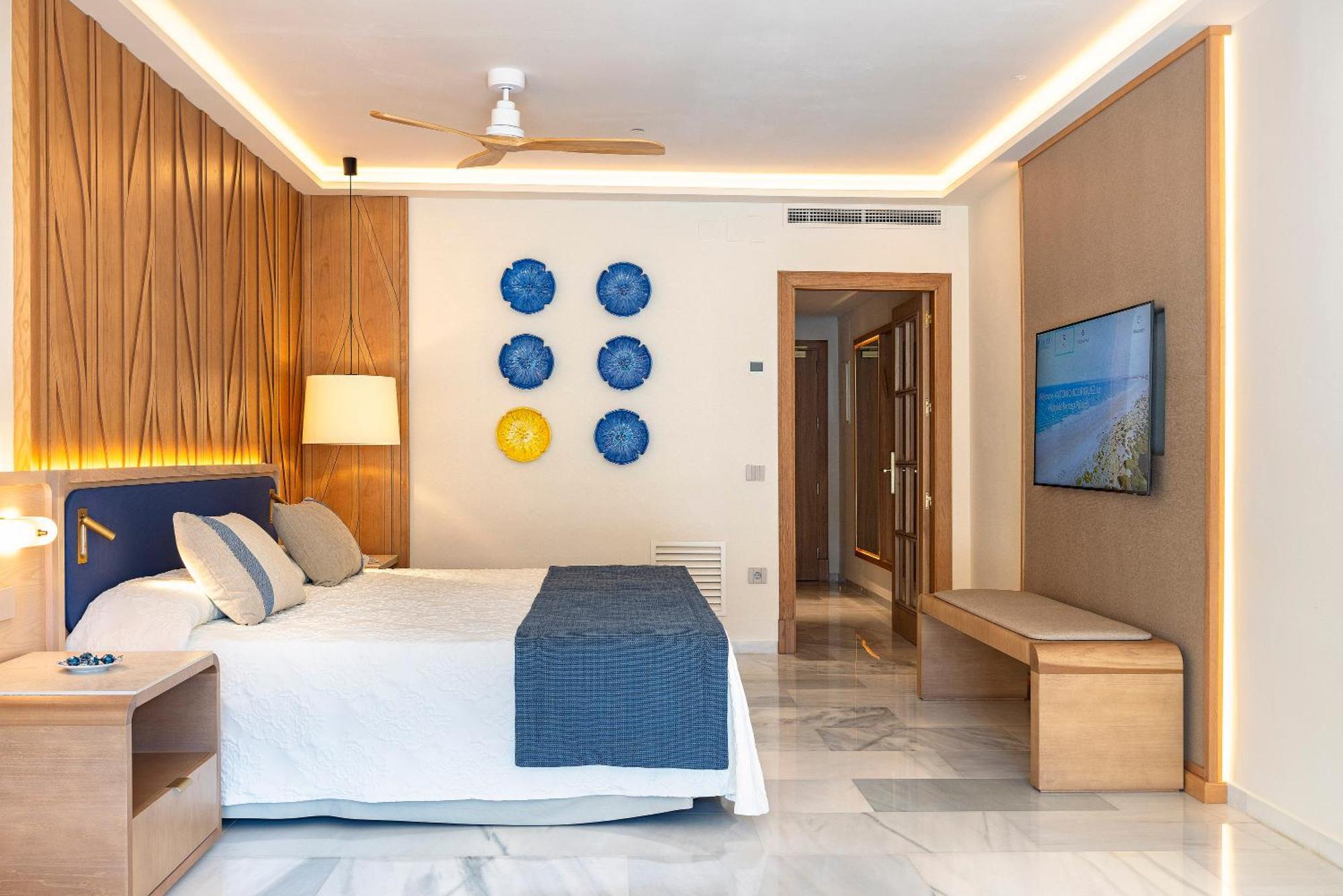 Double Room,1553435836:JPEG