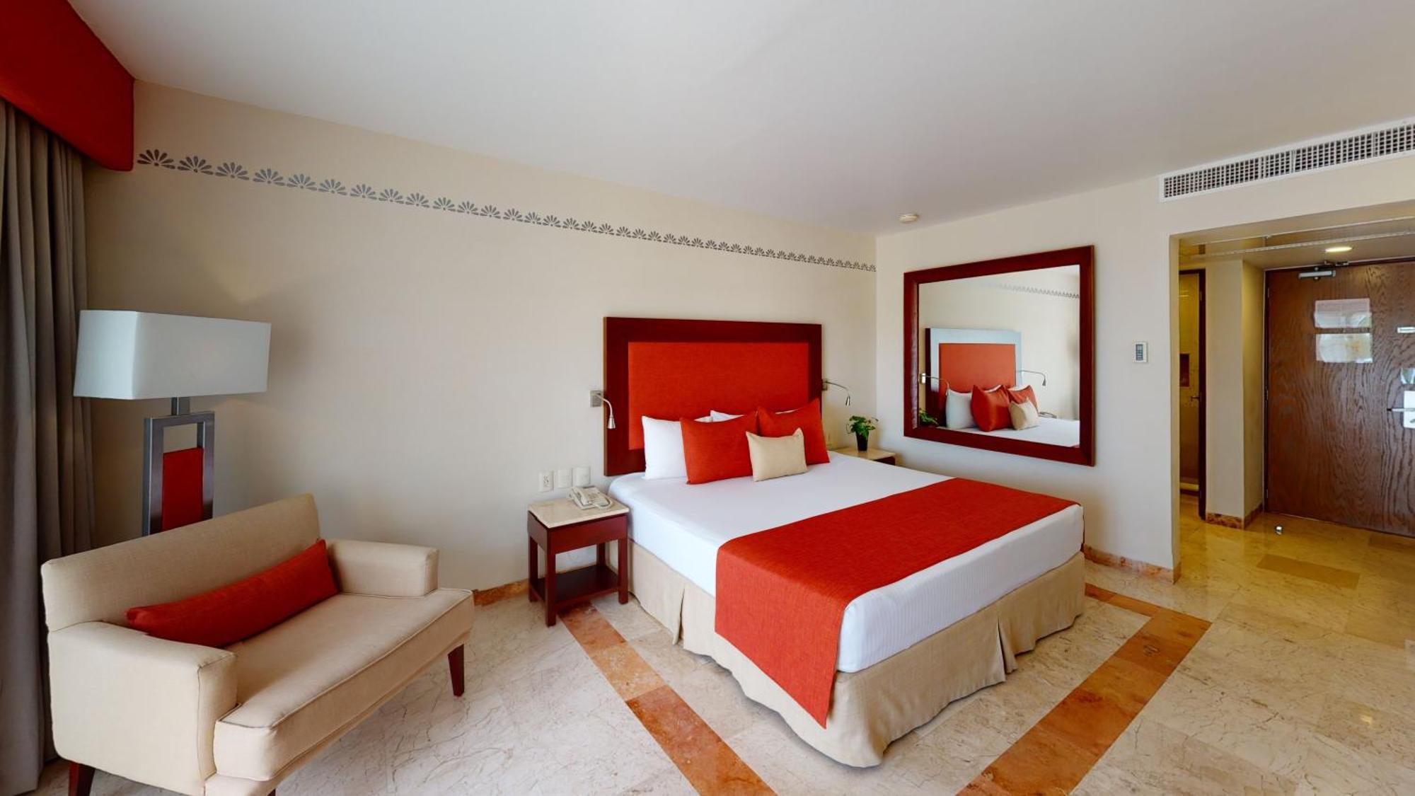 Deluxe Swim-Up Ocean View (Adults Only),1623651675:JPEG