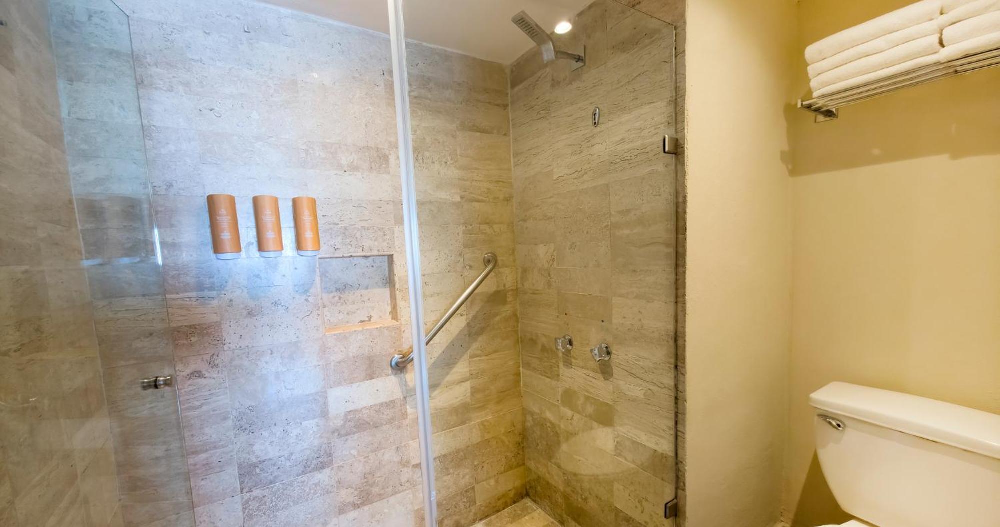 Suite Familiar con balcón