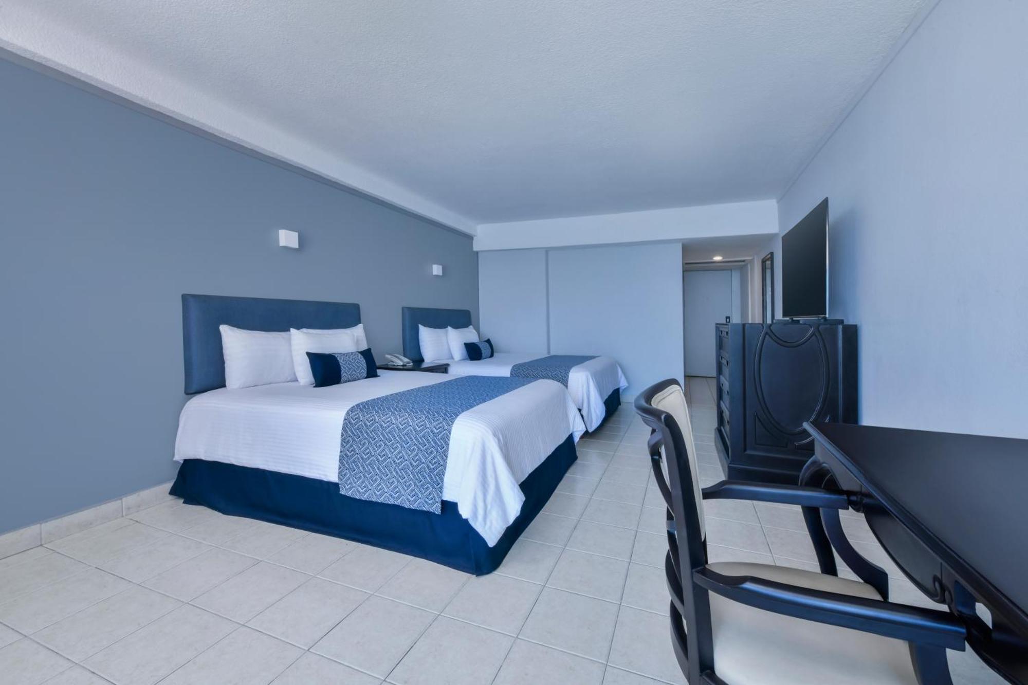Double Room Two Double Beds Mountain View