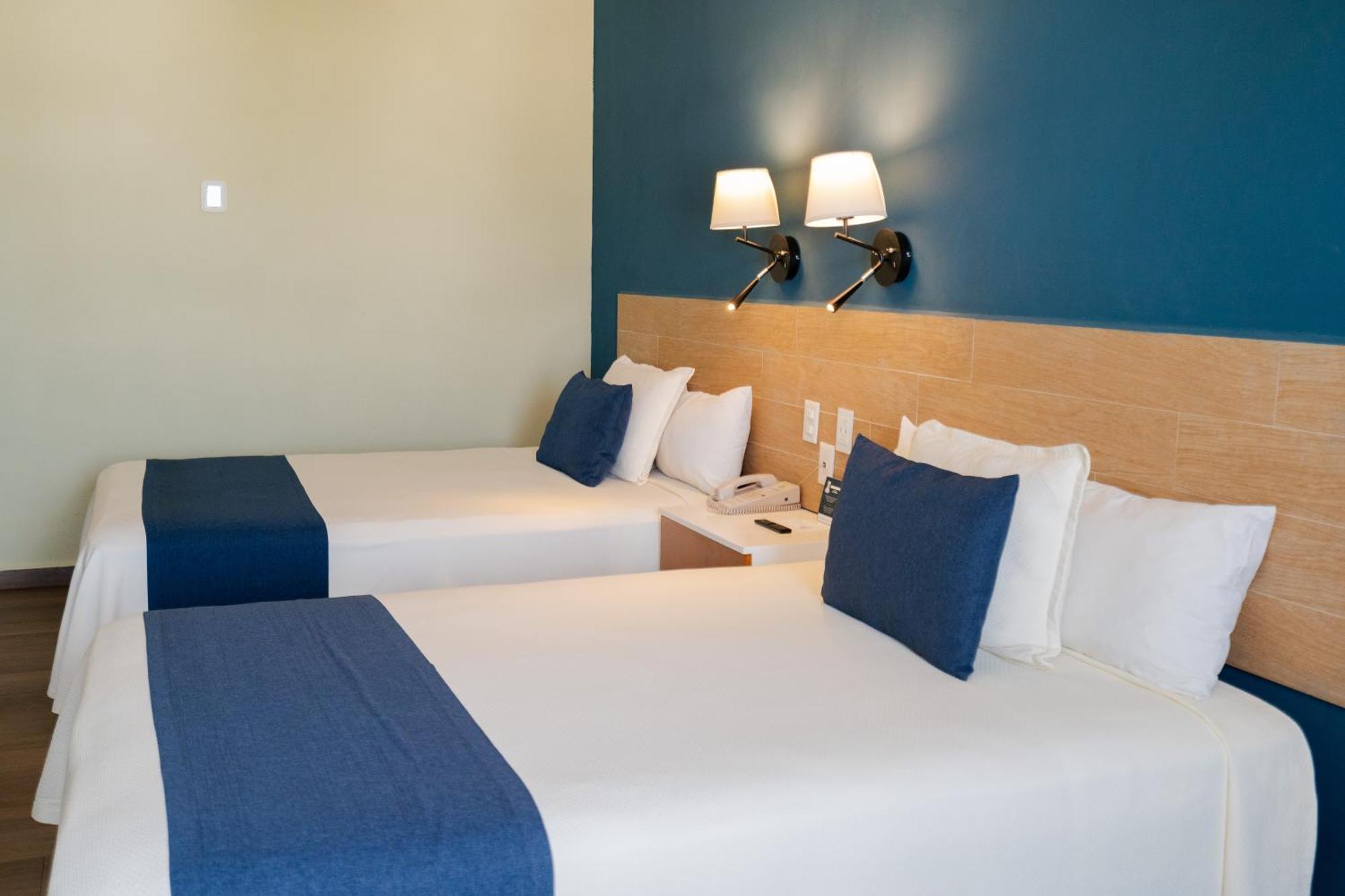 Double Room Two Double Beds City View