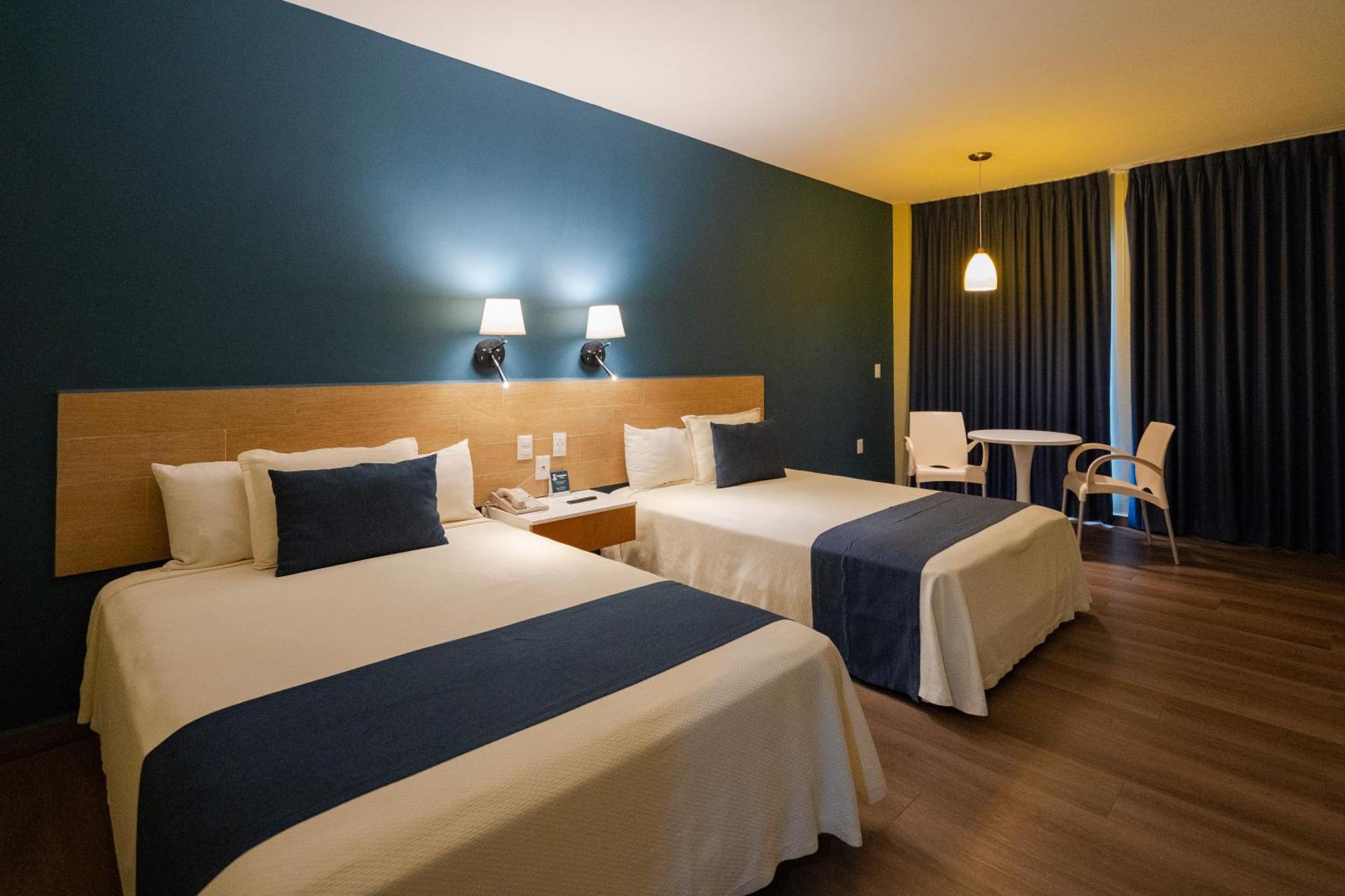 Double Room Two Double Beds City View