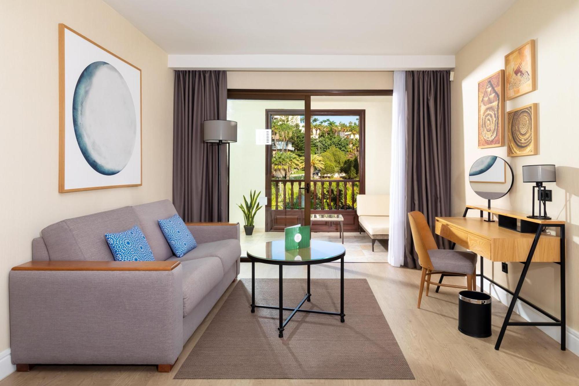 Habitación Deluxe (2 adultos + 2 niños)