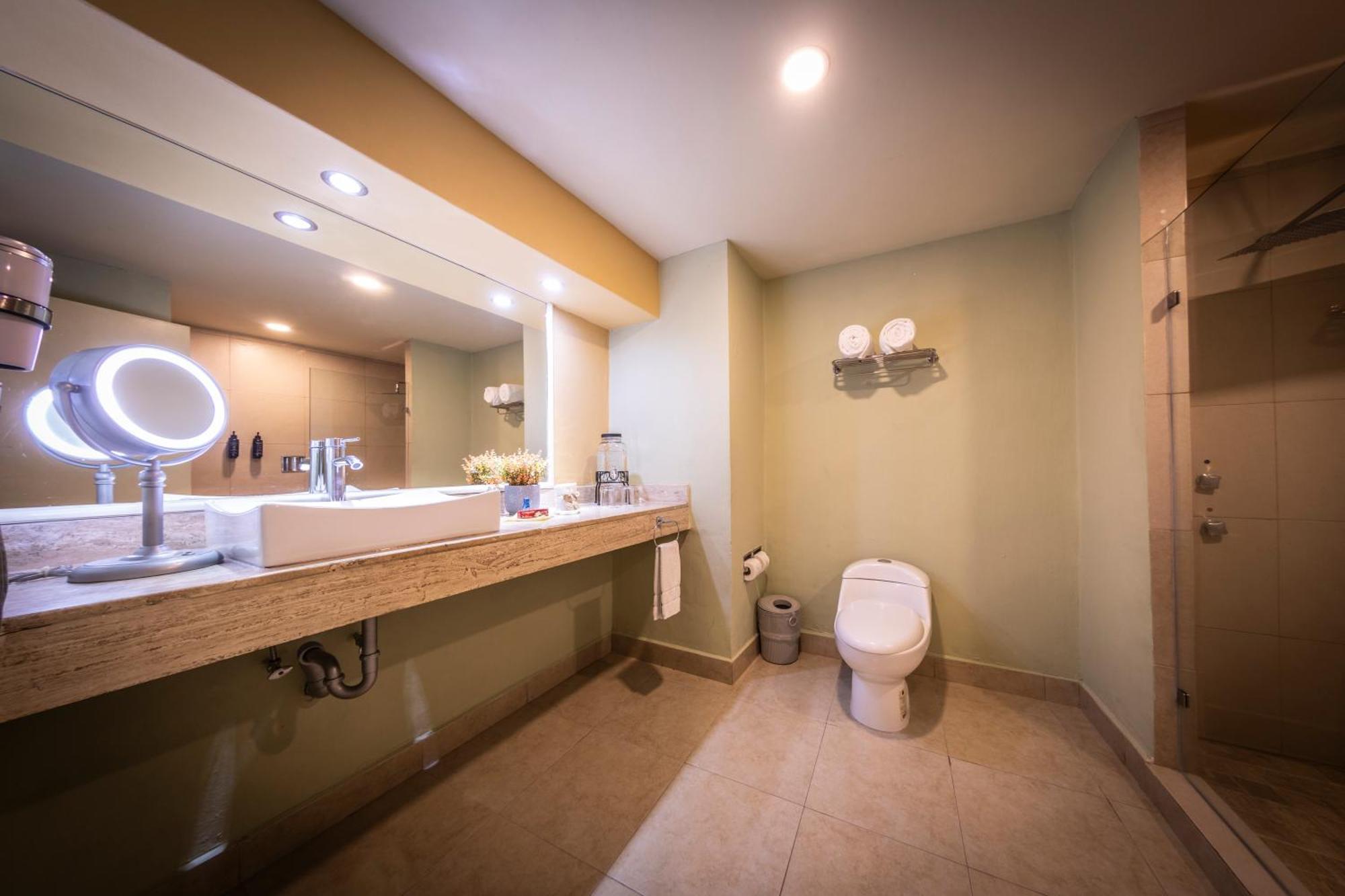 Superior Family Room