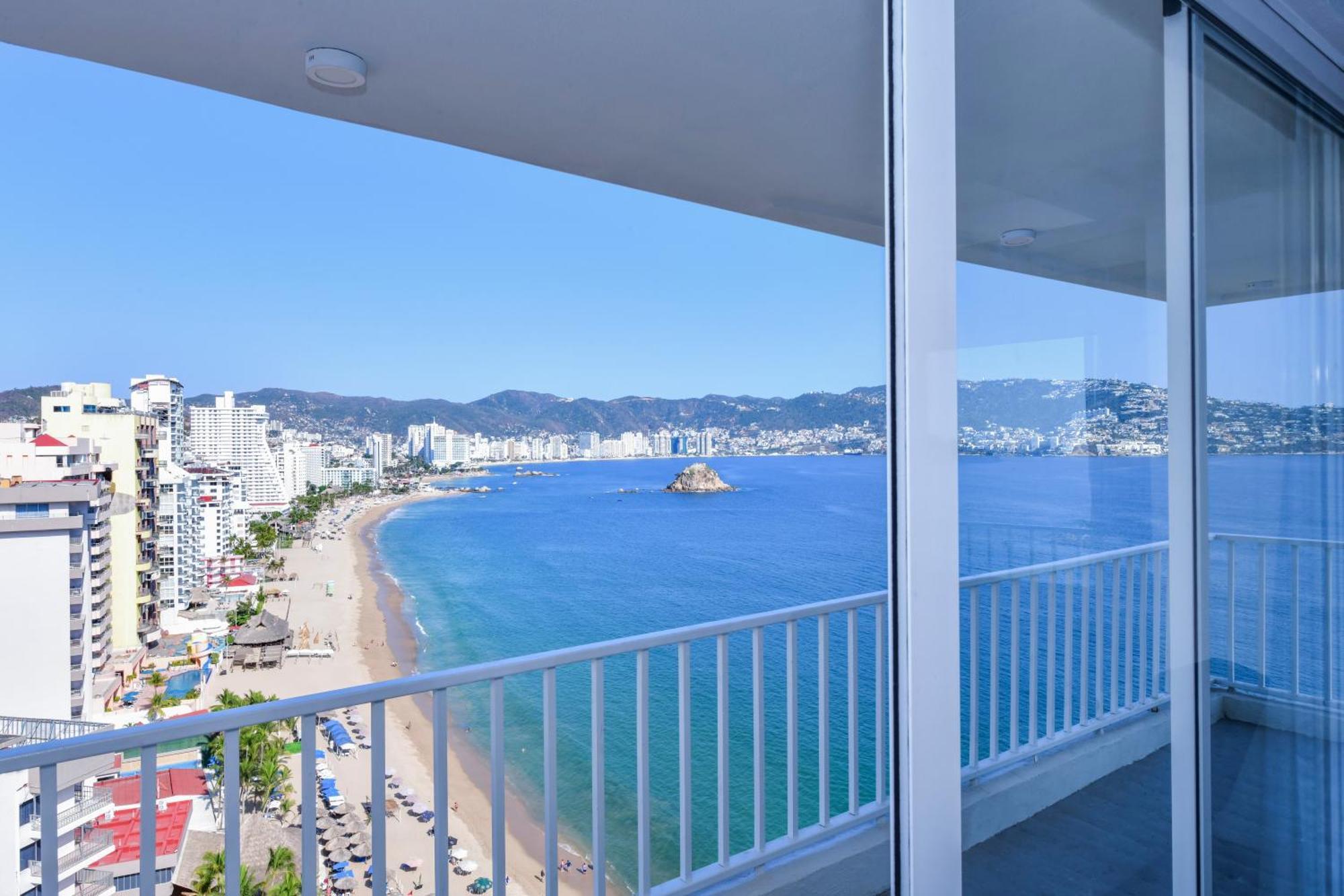 King Suite Sea View