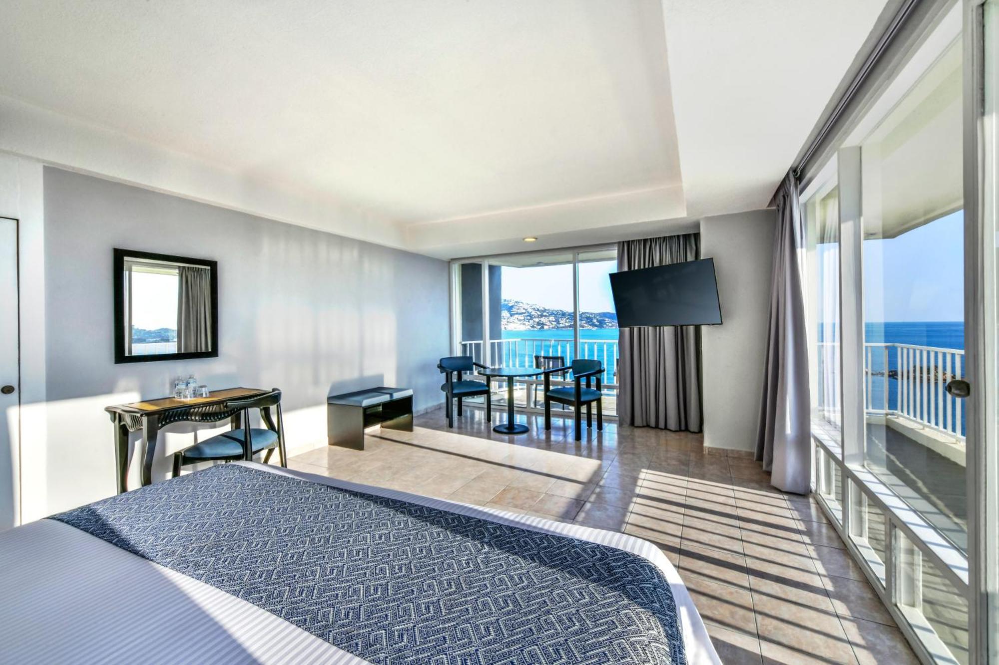 Queen Room Sea View