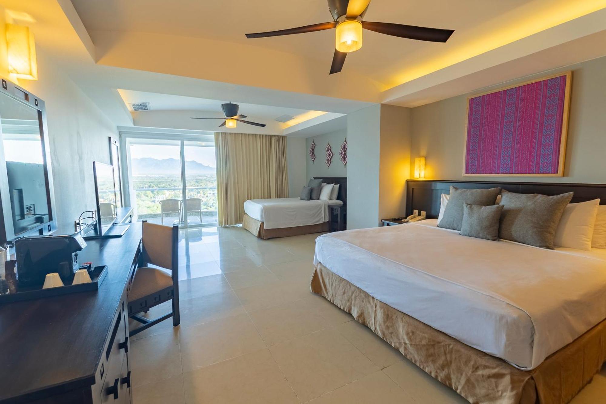 Fiesta Club Family Junior Suite Ocean View