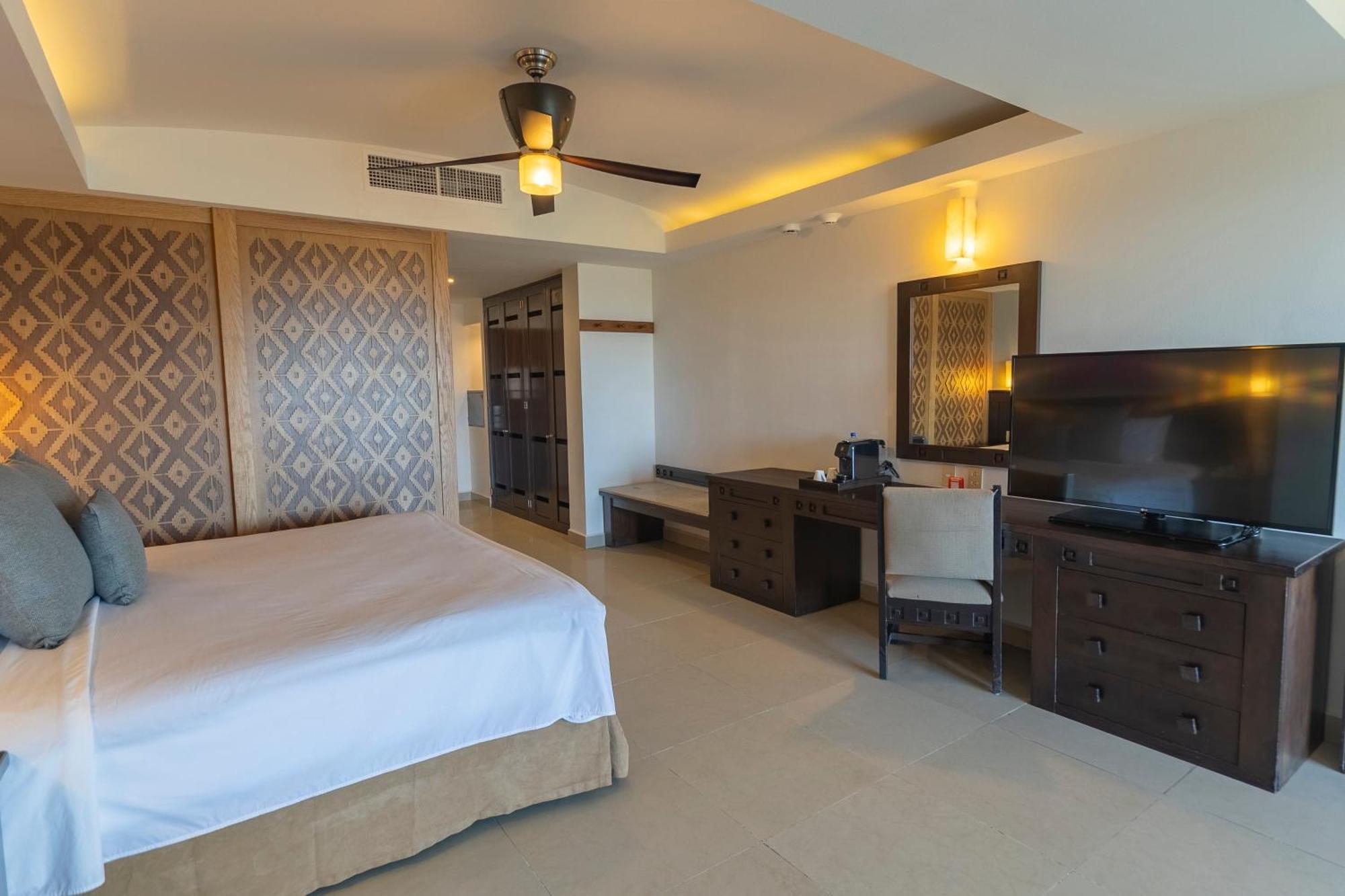 Family Junior Suite Mountain View
