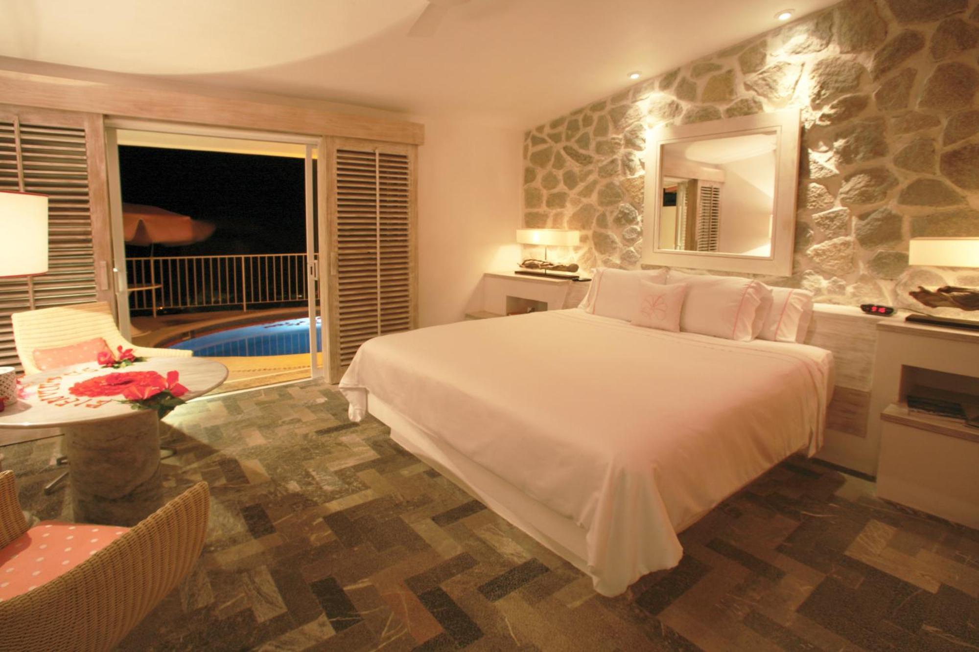 Habitación Casita con cama extragrande y piscina privada