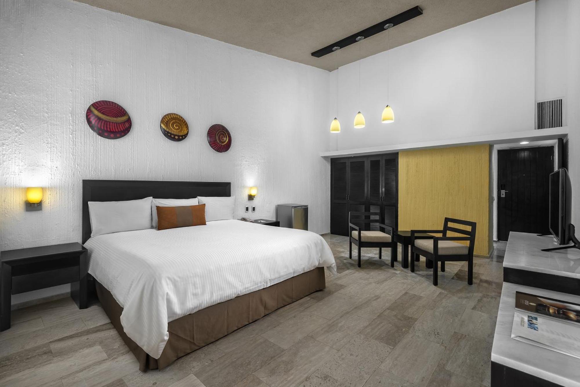 One-Bedroom Suite,1208502220:JPEG