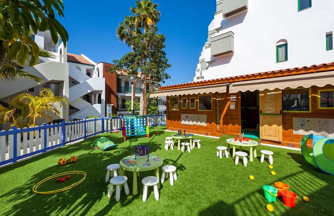 Playaolid Suites & Apartments-1
