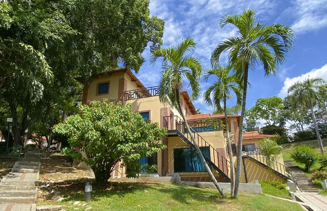 Hotel Girardot Resort By On Vacation-1