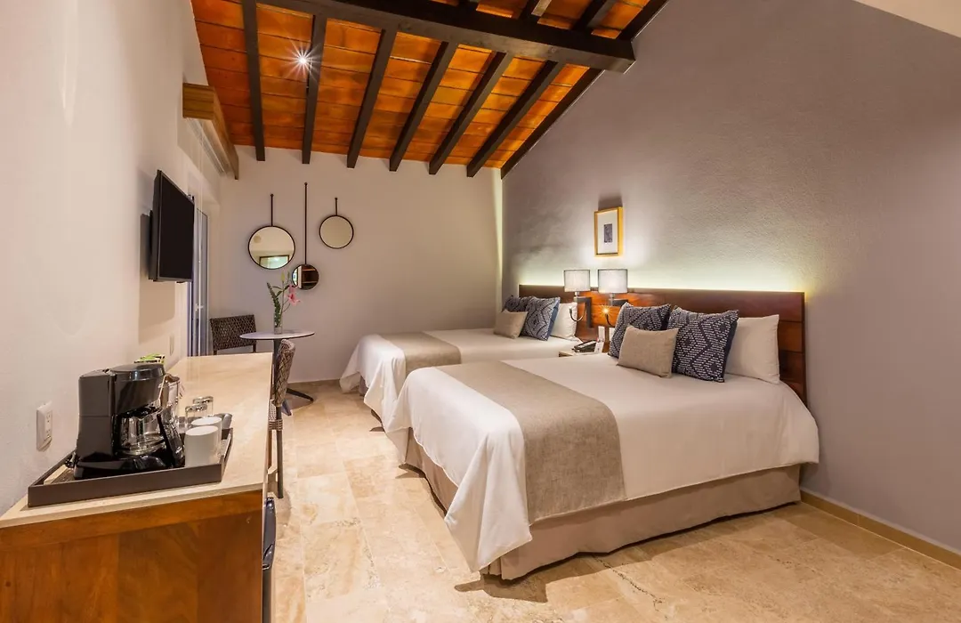 Buenaventura Grand Hotel & Great Moments-1