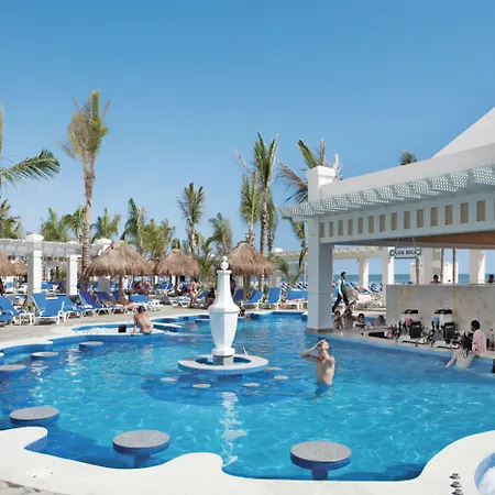 Hotel Riu Emerald Bay-2