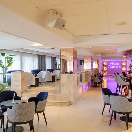 Hotel Avenida-2