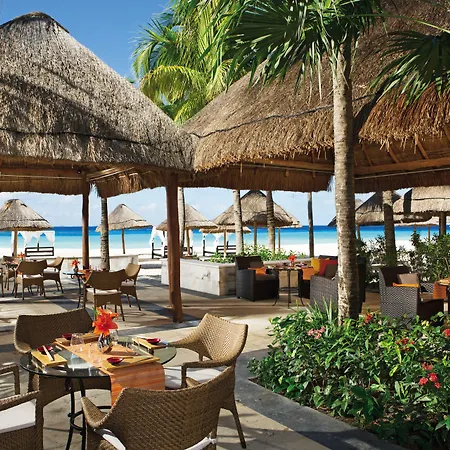 Dreams Sands Cancun Resort & Spa (Adults Only)-3