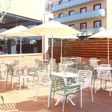 Tossa Beach Center-3